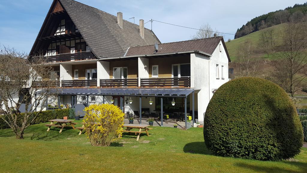 Hotel Tiefenhagen Sauerland Lennestadt Exterior photo